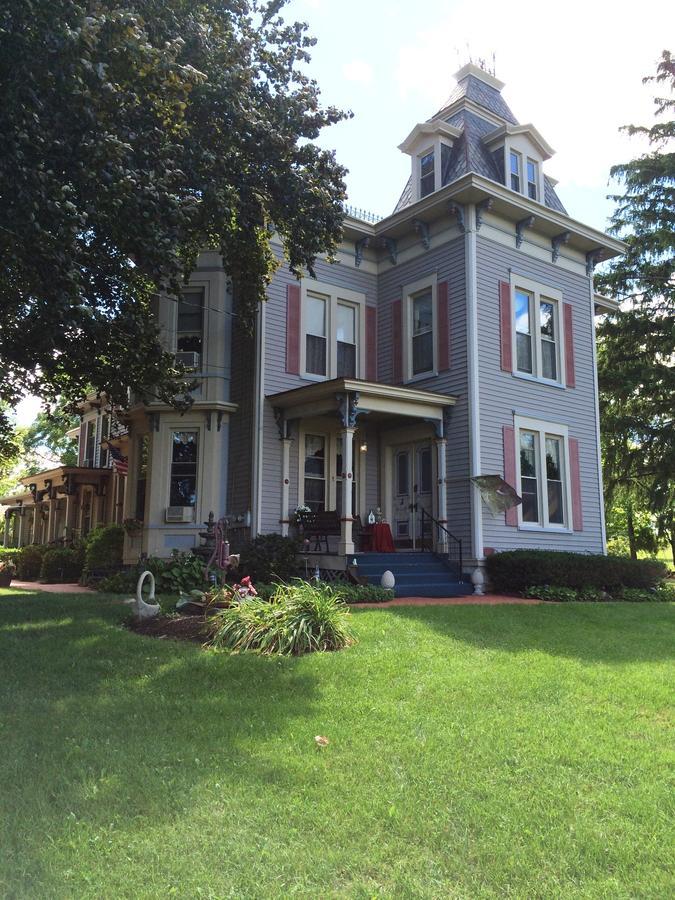 Bed & Breakfast Sutherland House Victorian Canandaigua