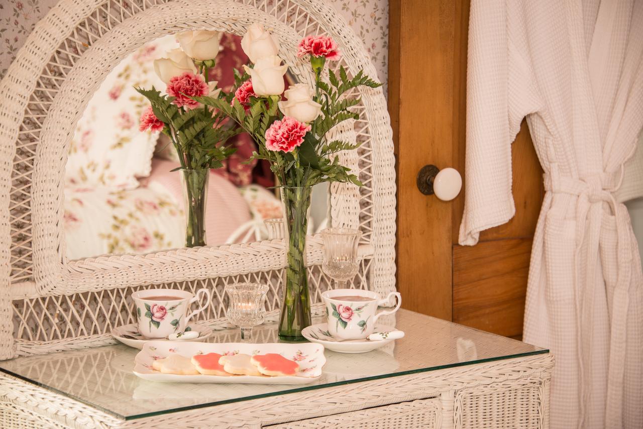 Bed & Breakfast Sutherland House Victorian Canandaigua