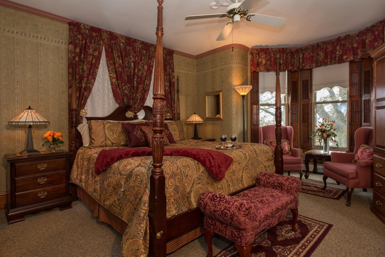 Bed & Breakfast Sutherland House Victorian Canandaigua